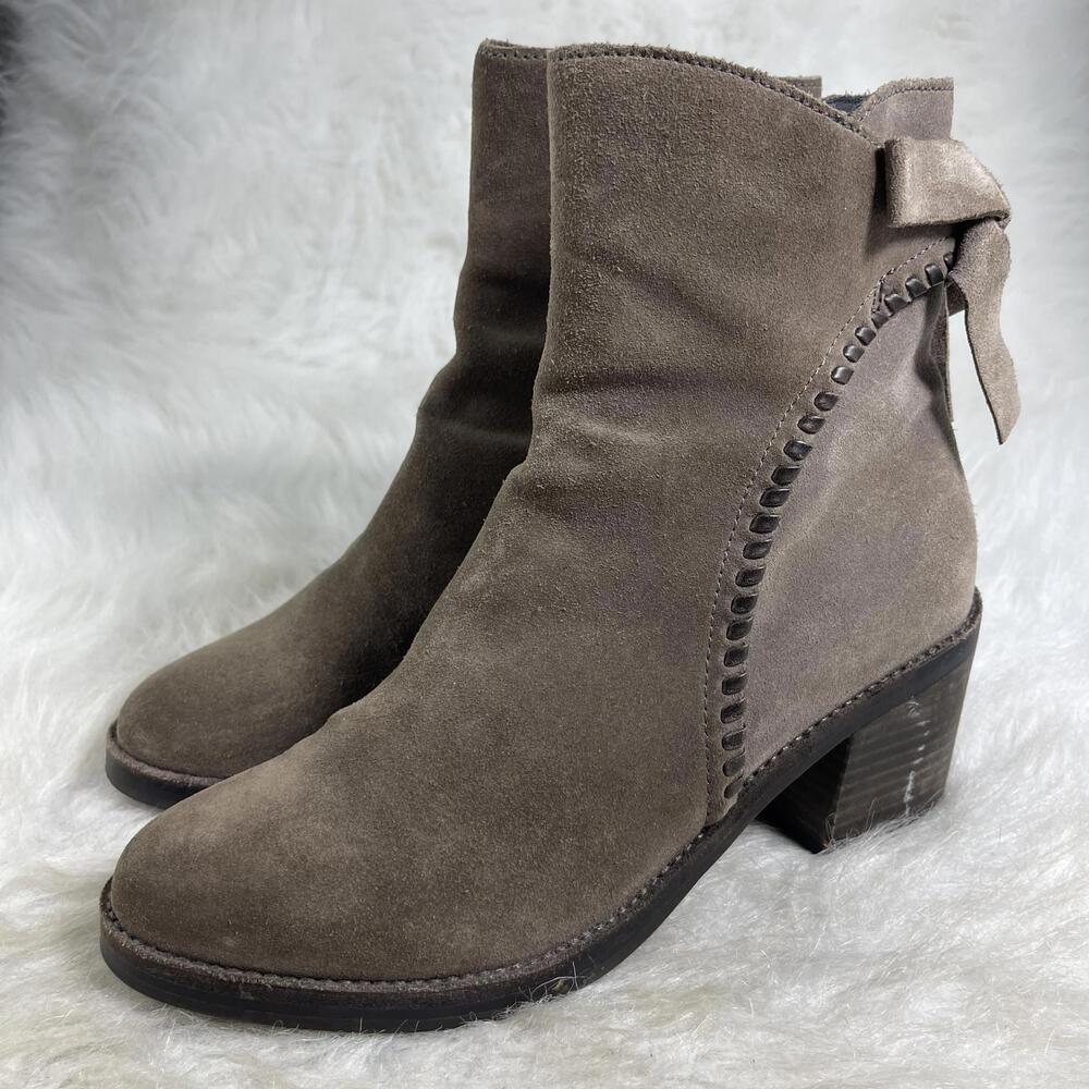 UGG Fraise Whipstitch Taupe Suede Chunky Wooden Heel Boho Boots size 8.5